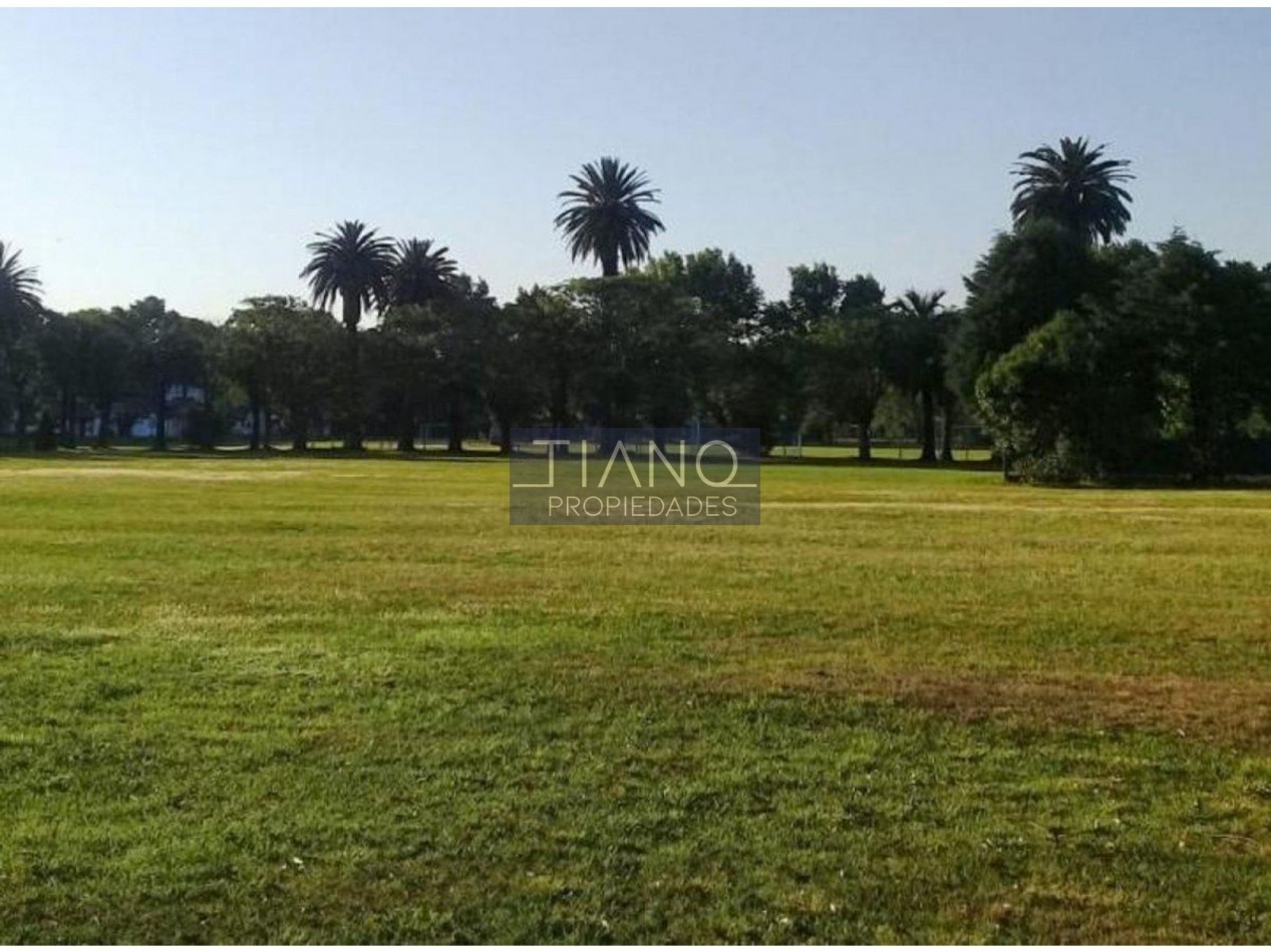 VENTA CASA 4 AMB JARDIN - CLUB PRIVADO EN MONTE GRANDE